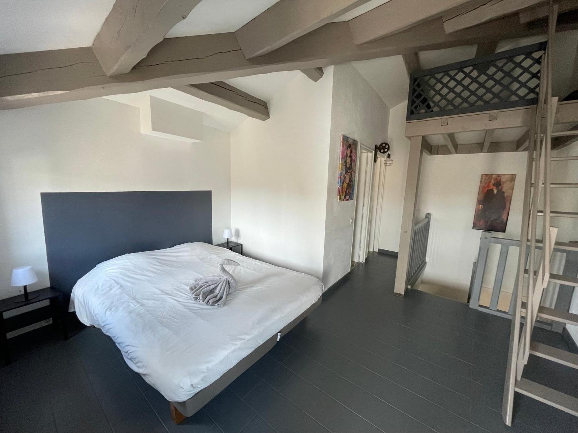 Maison De Village Avec Balcon Rooftop Maillane Exterior foto